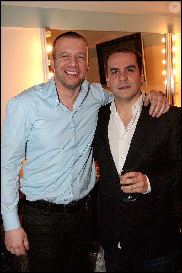 Aujourd’hui, François-Xavier Demaison brille dans la série Le Négociateur sur TF1 et Samuel Le Bihan sur France 3 avec Alex Hugo. 
Samuel Le Bihan - François-Xavier Demaison en backsage avant son spectacle "Demaison s'envole" à l'Olympia dans le cadre de l'opération "Paris fait sa comédie". © Alain Guizard / Bestimage