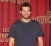 Un petit oasis loin du brouhaha parisien, où il profite du soleil et d'une piscine idyllique !

Alexis Michalik au photocall de la générale de la comédie musicale "Les Producteurs" d'Alexis Michalik au théâtre de Paris, France, le 8 octobre 2025. 
© Vincenzo Arnone/Bestimage