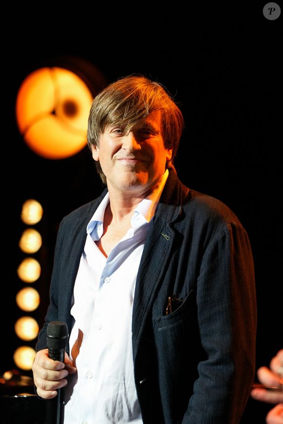 Exclusif - Thomas Dutronc - 11ème édition de la "Nuit de la déprime" aux Folies Bergère à Paris le 6 octobre 2026. © Anne-Sophie Guebey / Bestimage