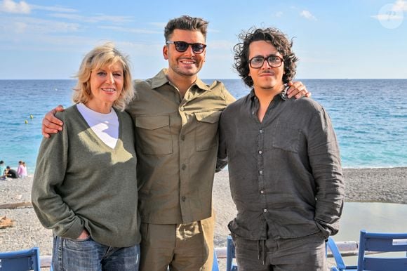 Chantal Ladesou, Kev Adams et Brahim Bouhlel - Photocall dans le cadre de la 7e édition du festival Cineroman à Nice le 4 Octobre 2025 . © Bebert-Jacovides/Bestimage