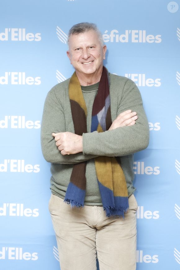 Et ce qu'il préfère, c'est l'air marin !

Exclusif - Pascal Bataille lors de la conférence de presse de "Défi d'Elles" à l'appartement Club Med de Passy à Paris le 15 janvier 2025.

© Jack Tribeca / Bestimage