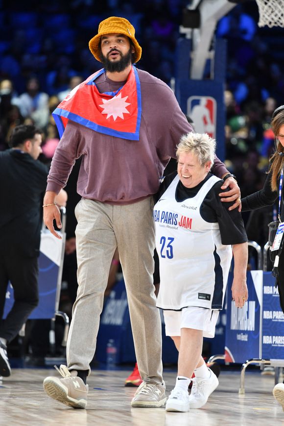 Joakim Noah - Match de gala NBA Jam team Teddy Riner contre team Esteban Ocon lors du NBA Paris Games 2025 à L'Accor Arena Bercy le 24 janvier 2025 © Ramsamy Veeren / Bestimage