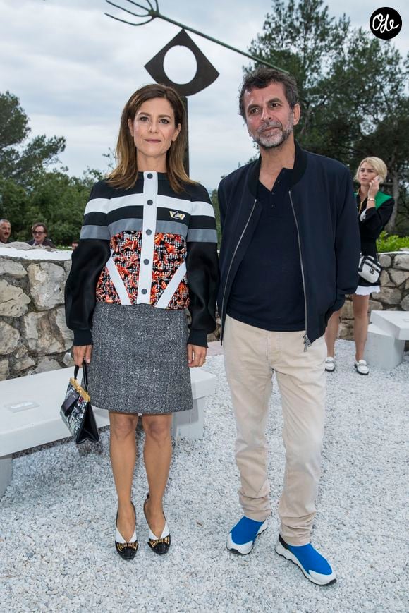 Quelques années plus tard, le 3 décembre 2004, le couple accueille son premier fils, Lazare

Marina Foïs et Eric Lartigau - Front row au défilé de la collection croisière Louis Vuitton 2019 dans les jardins de la fondation d'art Maeght à Saint-Paul-De-Vence, France, le 28 mai 2018. © Olivier Borde/Bestimage