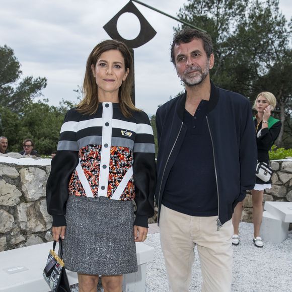 Quelques années plus tard, le 3 décembre 2004, le couple accueille son premier fils, Lazare

Marina Foïs et Eric Lartigau - Front row au défilé de la collection croisière Louis Vuitton 2019 dans les jardins de la fondation d'art Maeght à Saint-Paul-De-Vence, France, le 28 mai 2018. © Olivier Borde/Bestimage
