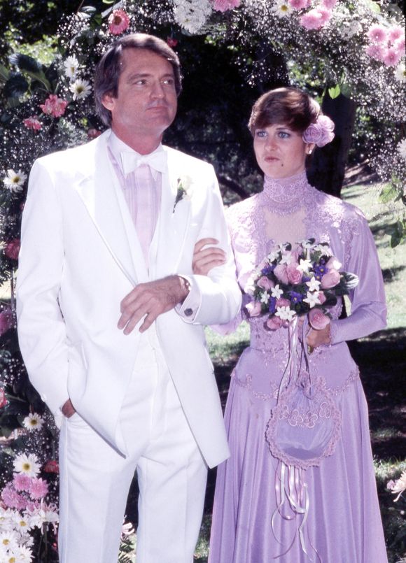 Celui qui a brillamment interprété le rôle de Dr. Rick Webber dans le soap opera culte démarré dans les années 60 est décédé dans son sommeil


Chris Robinson est décédé à l'âge de 86 ans.
