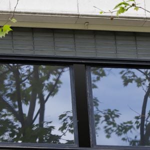 Exclusif - L'appartement du chanteur Christophe à Paris dans le 14ème arrondissement le 17 avril 2020.
Jack Tribeca / Bestimage