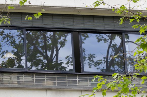 Exclusif - L'appartement du chanteur Christophe à Paris dans le 14ème arrondissement le 17 avril 2020.
Jack Tribeca / Bestimage