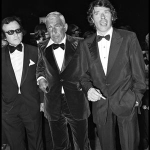 Archives - Charles Gérard et Jacques Brel présentent le "Far West" au Festival de Cannes en 1973 (©ANGELI-RINDOFF / BESTIMAGE)