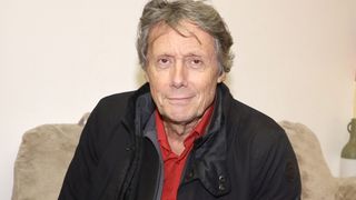 "On a vécu essentiellement avec les allocations familiales" : Avant le succès, Antoine de Maximy a grandi dans une famille peu aisée