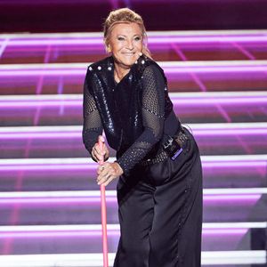 "Mais ne croyez pas pour autant que je suis une nonne, pas du tout ! Vous savez quoi ? Lâchez-moi avec les mecs ! Ça va très bien, je vous remercie" 
Exclusif - Sheila - Enregistrement de l'émission "Les 50 ans du Disco, les stars chantent pour le Sidaction" au Dôme de Paris, France, le 15 mars 2023, diffusée le 25 mars sur France 2. © Guirec-Moreau/Bestimage