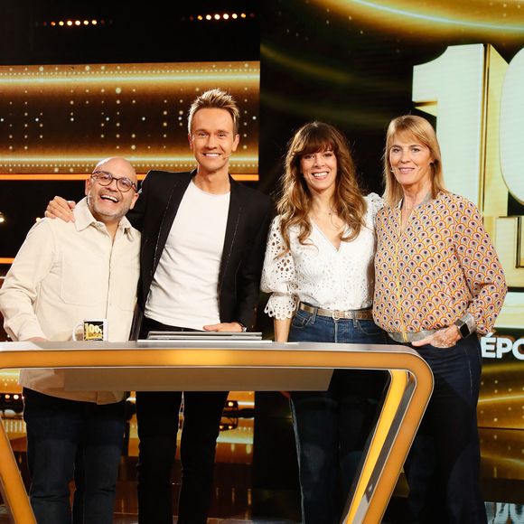 Une soirée qu'il ne risque pas d'oublier et passée avec Yoann Riou, Nathalie Simon et Magalie Ripoll.

Exclusif - Yoann Riou, Cyril Feraud, Magali Ripoll, Nathalie Simon - Enregistrement de l'émission "100% logique" présentée par C. Feraud et qui sera diffusée le 25 octobre 2025 sur France 2 au studio du Lendit à Saint-Denis, France, le 14 mars 2025. © Christophe Clovis/Bestimage