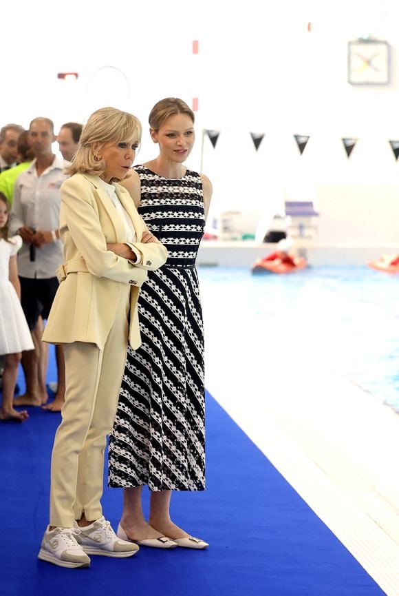 La princesse Charlène de Monaco, Brigitte Macron lors de l'opération Water Safety Day à la piscine du stade Louis II à Monaco le 8 juin 2025.

© Dominique Jacovides / Bestimage