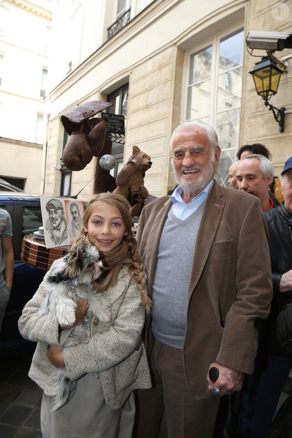 Exclusif - Jean-Paul Belmondo et sa fille Stella.

Photo : Sébastien Valiela / Bestimage