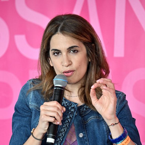 Sonia Mabrouk prend une nouvelle décision concernant sa carrière.

Sonia Mabrouk durant le Festival du Livre de Nice, installé sur le jardin Albert premier. © Bruno Bebert / Bestimage