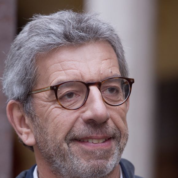 Michel Cymes - 163ème vente aux enchères des vins des Hospices de Beaune le 19 novembre 2023.© Jean Charbon/Bestimage