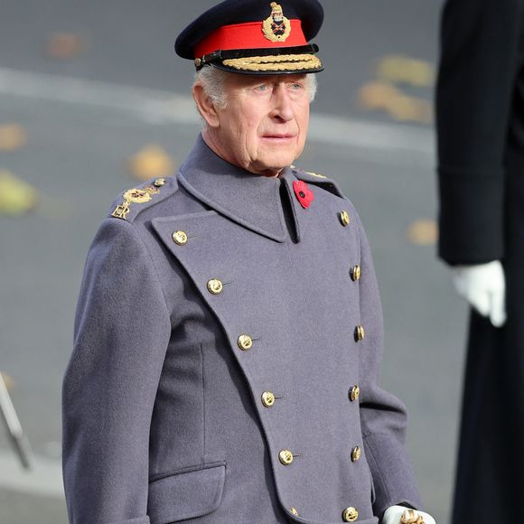 Le roi Charles III d'Angleterre - Cérémonie du dimanche du Souvenir au Cénotaphe à Londres, le 9 novembre 2025. Photo par Julien Burton / Bestimage
