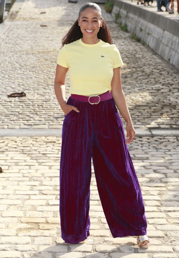 Aurélie Konaté a exprimé sa tristesse lors de son dernier jour de tournage. 
Aurelie Konate de la série Nouveau jour. La 27e édition du Festival de la Fiction de La Rochelle, vendredi 19 eptembre 2025. © Christophe Aubert via Bestimage
