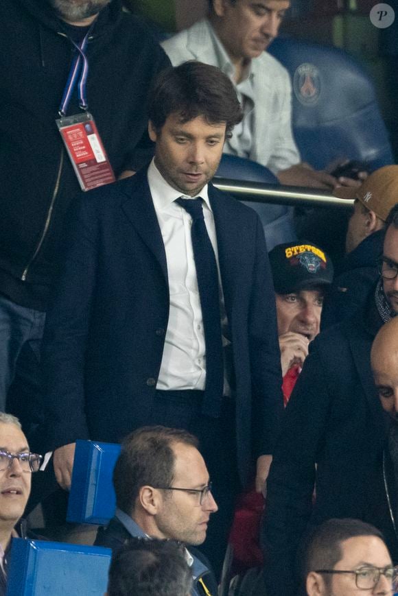 Benjamin Duhamel - Célébrités des les tribunes lors du match aller du quart de finale de Ligue des champions entre le PSG et Aston Villa (3-1) au Parc des Princes à Paris le 9 avril 2025. © Cyril Moreau/Bestimage