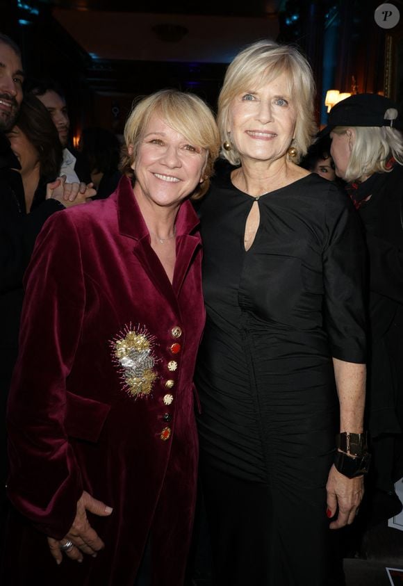 Ariane Massenet et Catherine Ceylac - Défilé rétrospectif Nathalie Garçon à l'occasion de ses 35 ans de sa marque lors d'une closing party à l'hôtel Raphael à Paris le 19 novembre 2024. © Coadic Guirec/Bestimage