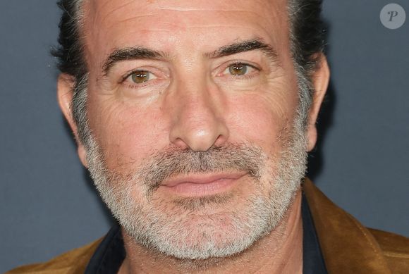 La carrière de Bruno Salomone avait véritablement commencé en 1994, avec la création de "Nous Ç Nous" notamment aux côtés de son grand ami Jean Dujardin.

Jean Dujardin - Avant-première du film "Les rayons et les ombres au cinéma Pathé Wepler à Paris le 17 mars 2026. © Coadic Guirec/Bestimage