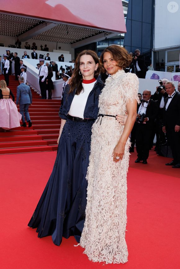 Juliette Binoche, Halle Berry - Montée des marches de la cérémonie de clôture du 78ème Festival International du Film de Cannes, au Palais des Festivals à Cannes. Le 24 mai 2025
© Jacovides-Moreau / Bestimage