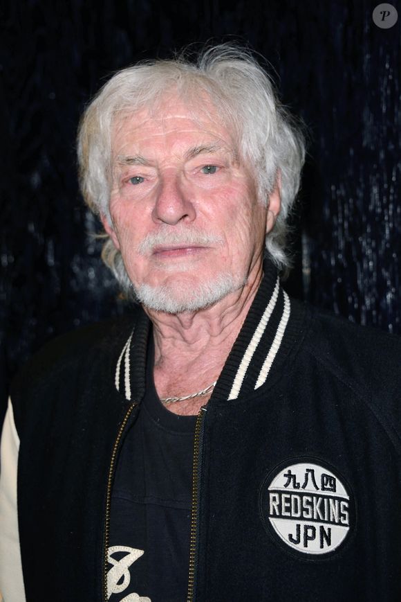 Hugues Aufray assiste à la cérémonie de remise des Insignes de Chevalier des Arts et des Lettres a Vline Buggy a la Sacem a Paris, France le 09 Avril 2018. Photo by Aurore Marechal/ABACAPRESS.COM