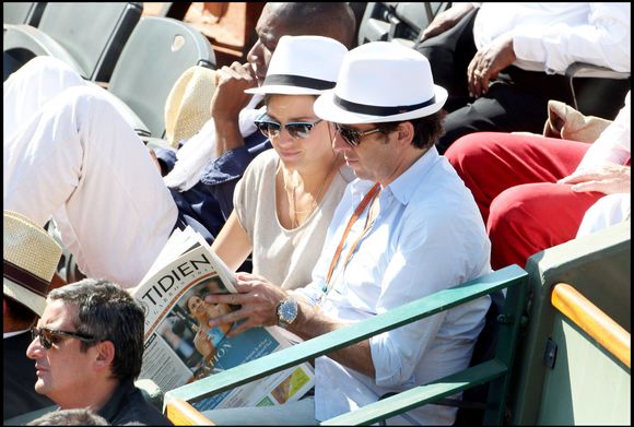 Celine Bosquet et Patrick Bruel - people à la quinzième journée des Internationaux de France de tennis de Roland Garros 2011. Rindoff-Jacovides / Bestimage