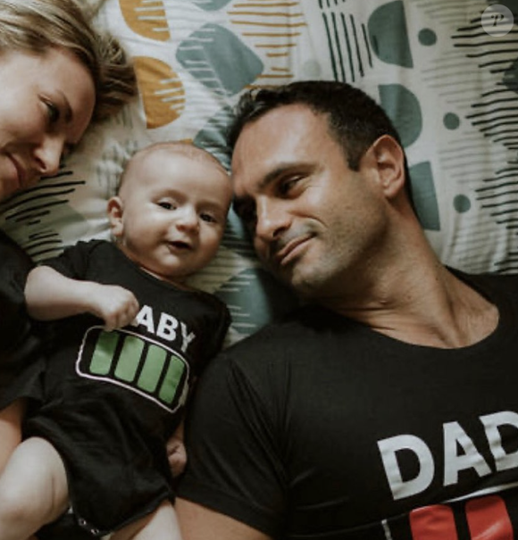 Un moment compliqué pour François, sa compagne Sophie et leur petit garçon Elio (2 ans).

François (Koh-Lanta) sur Instagram