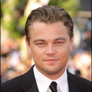 leonardo dicaprio - montée des marches du film "11th hour" - 60e festival du film de cannes BORDE-JACOVIDES / BESTIMAGE