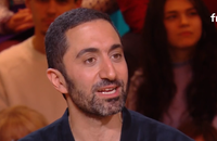 Jimmy Mohamed explique dans "Quelle époque !", sur France 2, pourquoi il refuse de soigner les animateurs télé et les personnalités