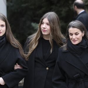 La reine Letizia, la princesse Leonor d'Espagne et l'infante Sofia d'Espagne  lors du service commémoratif en hommage à Irène de Grèce à Madrid le samedi 17 janvier 2026. Photo par GTres/ABACAPRESS.COM