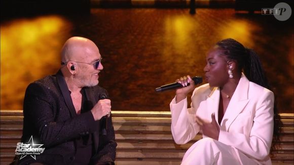 Sarah est ravie de son aventure et elle ne garde que de bons souvenirs. 

Sarah est revenue sur son duo avec Pascal Obispo lors du dernier prime. Capture d'écran TF1