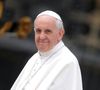 Le Pape François, chef d’Etat du Vatican et 266e pape de l’église catholique depuis deux-mille treize, est mort à l’âge de 88 ans, lundi dernier.

Jorge Mario Bergoglio, plus connu sous son nom de règne, François, est mort.

Photo : Backgrid UK/ Bestimage