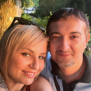 Amandine Pellissard, révélé dans "Familles nombreuses", est maman de neuf enfants avec son époux Alexandre.