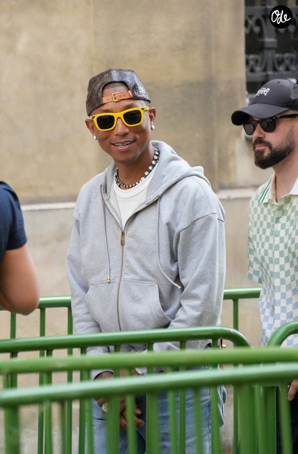 Pharrell Williams au défilé de mode Dior Homme Prêt à Porter Collection Printemps/Été 2027 lors de la Fashion Week de Paris le 24 juin 2026.

© Anne-Sophie Guebey / Bestimage
