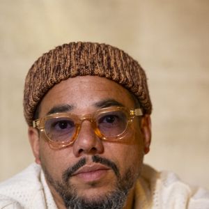 Ils ont quitté Paris sans regrets, "parce que sa femme lui a assuré qu'elle était heureuse là où ils sont, dans la région où elle a grandi."

Exclusif - Ben l'Oncle Soul en rendez-vous avant le grand concert hommage au poète chanteur Claude Nougaro organisé par la mairie de Toulouse en partenariat avec France Bleu Occitanie et France 3 Occitanie, sur la place du Capitole à Toulouse, France, le 8 septembre 2024. © Frédéric Maligne/Bestimage