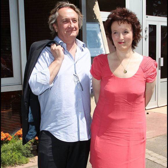 Anne Roumanoff et Philippe Vaillant à Roland-Garros 2011.

Photo : Bertrand Rindoff-Jacovides / Bestimage