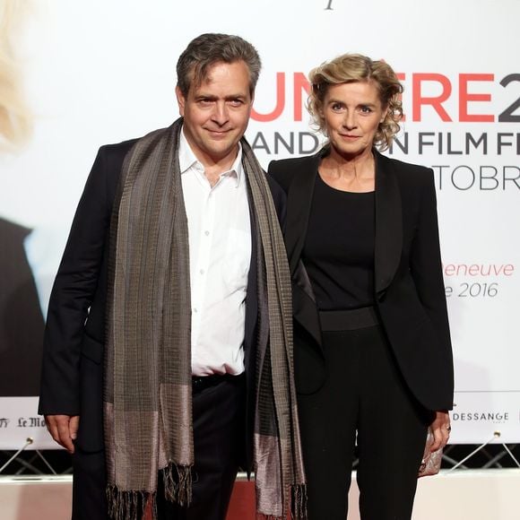 Un duo assez discret

Eric De Chassey et sa femme Anne Consigny au photocall de la cérémonie d'ouverture du 8ème festival Lumière de Lyon, le 8 octobre 2016.
© Dominique Jacovides/Bestimage