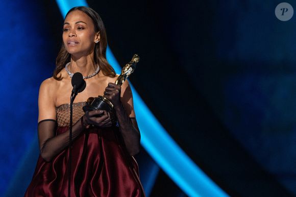 Il a certainement souffert des polémiques liées au film

Zoe Saldana lors de la cérémonie des Oscars le 2 mars 2025 à Los Angeles
©Abaca