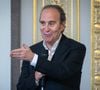 À Paris, Xavier Niel aurait investi près de 20 millions d’euros dans plusieurs appartements situés au pied de la tour Eiffel, selon les informations de L’Informé. 

Xavier Niel, fondateur d'Iliad lors du rassemblement des plus grands talents français de l'Intelligence Artificielle (IA) au palais présidentiel de l'Elysée à Paris, France. © Eric Tschaen/Pool/Bestimage