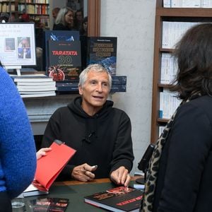 Le décor va changer !
Exclusif - Nagui et Gaëlle Ghesquière en dédicace du livre "Taratata, le livre d'or" à la librairie Gallimard à Paris, le 12 novembre 2024.