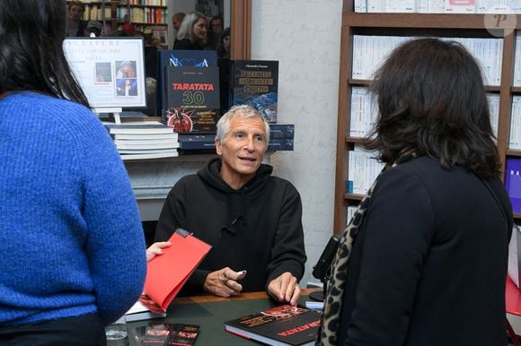 Le décor va changer !
Exclusif - Nagui et Gaëlle Ghesquière en dédicace du livre "Taratata, le livre d'or" à la librairie Gallimard à Paris, le 12 novembre 2024.