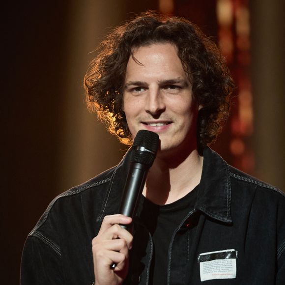 Une séquence que Paul de Saint Sernin a partagée sur son compte Instagram

Exclusif - Paul de Saint Sernin lors de l’enregistrement de l’émission “Les stars s’unissent pour le Sidaction” au théâtre Marigny à Paris, France, le 11 mars 2025. L’émission sera diffusée en prime le 22 mars sur France 2. © Guirec-Moreau/ Bestimage