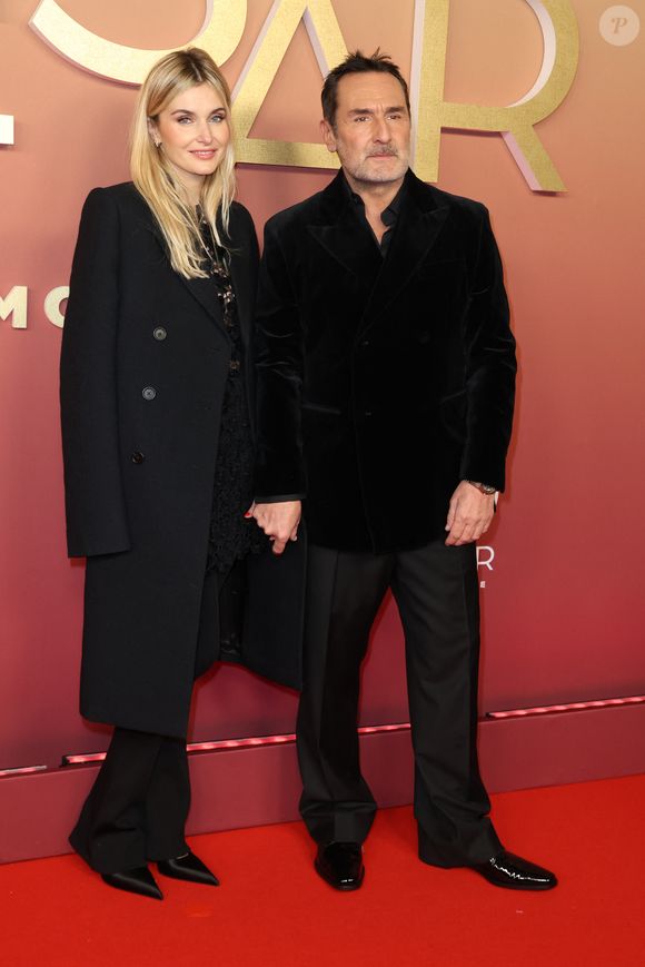 Gilles Lellouche (montre Audemars Piguet), sa compagne Alizée Guinochet -  Photocall de la 50ème édition de la cérémonie des César à l'Olympia à Paris, France, le 28 février 2025 © Dominique Jacovides - Olivier Borde / Bestimage
