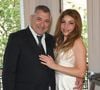 Lola Marois est une femme amoureuse et elle tient à le faire savoir !
Exclusif - Jean-Marie Bigard et sa femme Lola Marois - Jean-Marie Bigard et Lola Marois lors de la cérémonie oecuménique à l'occasion du renouvellement de leurs voeux pour leur 10 ans de mariage. © Coadic Guirec / Bestimage