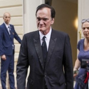 Quentin Tarantino a également dénoncé le traitement médiatique de ce crime.

Quentin Tarantino au Festival de Cannes en 2025 / Backgrid USA / Bestimage