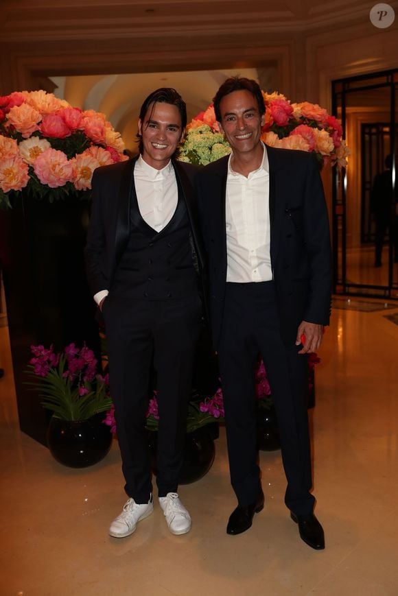 Exclusif - Anthony Delon avec son frère Alain-Fabien Delon au cocktail de la 10ème édition du "Global Gift Gala" à l'hôtel Four Seasons George V à Paris, le 3 juin 2019.
© Cyril Moreau/Global Gift Foundation/Bestimage