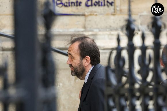 Son mari Frédéric Salat-Baroux également

Frédéric Salat-Baroux, le mari de C. Chirac, lors des funérailles de B. Chirac à la basilique Sainte-Clotilde à Paris (7e) le 12 juin 2026. L’ancienne première dame de France est décédée le 5 juin 2026 à l’âge de 93 ans. 
© Jacovides / Liewig / Bestimage 

Les funérailles de B. Chirac à la basilique Sainte-Clotilde à Paris (7e) le 12 juin 2026. L’ancienne première dame de France est décédée le 5 juin 2026 à l’âge de 93 ans.