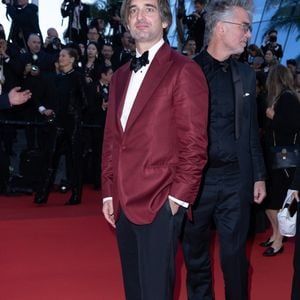 Yapluka prévoit une quinzaine de longs-métrages en cinq à sept ans.

Dimitri Rassam - Montée des marches du film « Histoires parallèles » lors du 79ème Festival International du Film de Cannes, le 14 mai 2026. © Olivier Borde / Bestimage