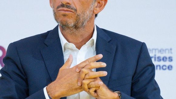 Carrefour : Pour dédommager ses franchisés, Alexandre Bompard, le PDG du groupe, fait une offre au montant astronomique